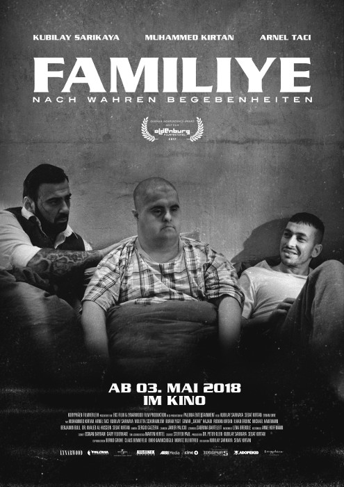 Plakat zum Film: Familiye