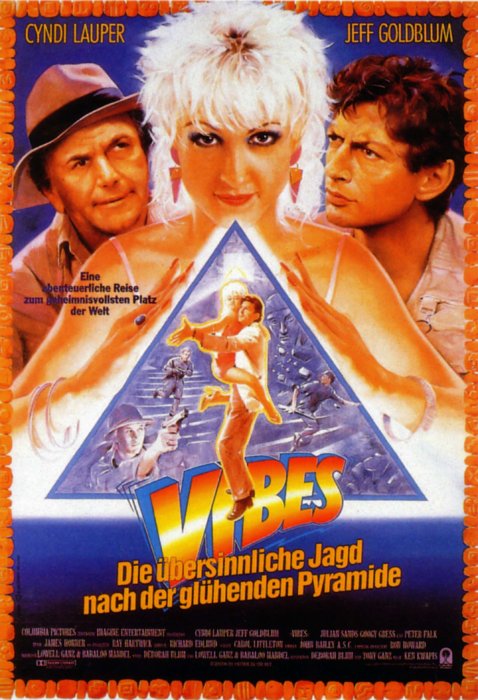 Plakat zum Film: Vibes - Die übersinnliche Jagd nach der glühenden Pyramide