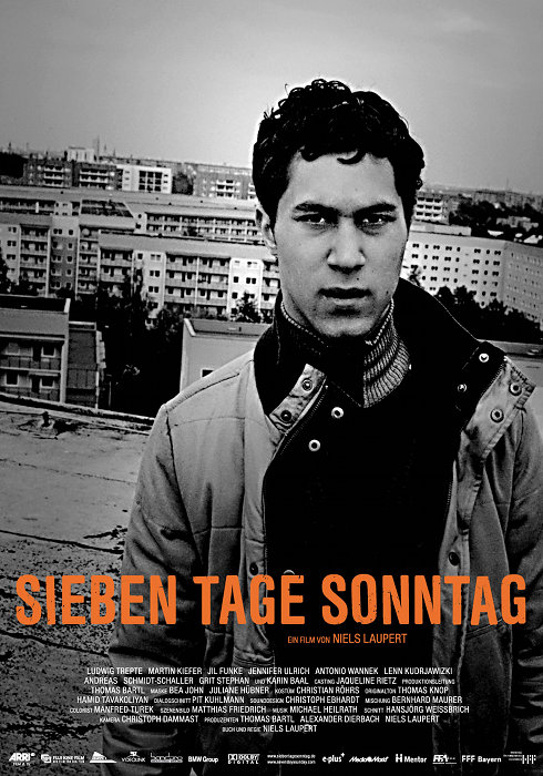 Plakat zum Film: Sieben Tage Sonntag