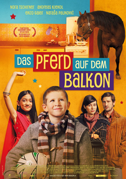 Plakat zum Film: Pferd auf dem Balkon, Das