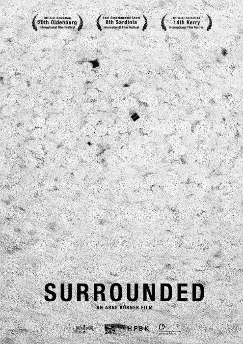 Plakat zum Film: Surrounded