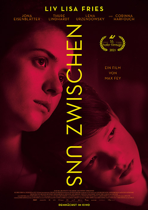 Plakat zum Film: Zwischen uns