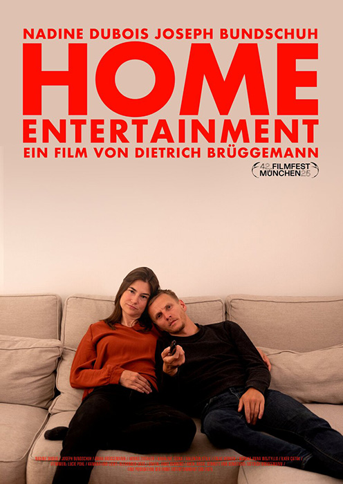 Poster zum Film: Home Entertainment Plakat zum Film: Home Entertainment